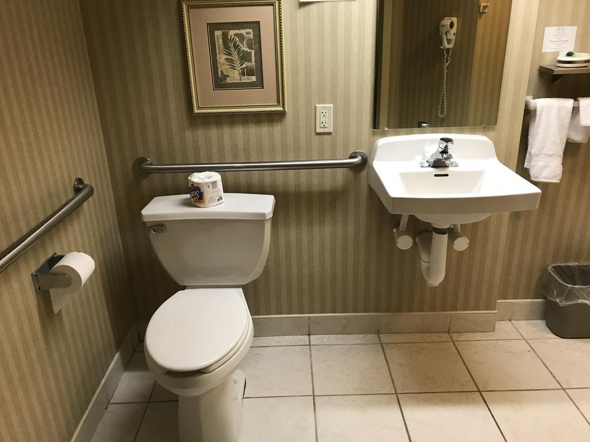 Lititz Inn And Suites Eksteriør bilde